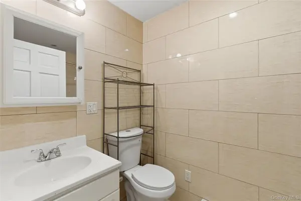 14328 41st AVE #2D, Flushing, NY 11355