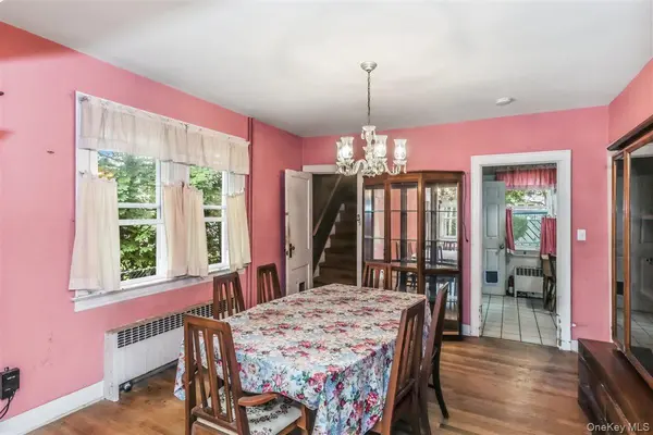 144 Sycamore ST, West Hempstead, NY 11552