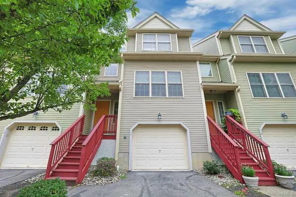 17 Winhaven CT #8, Highland Falls, NY 10928