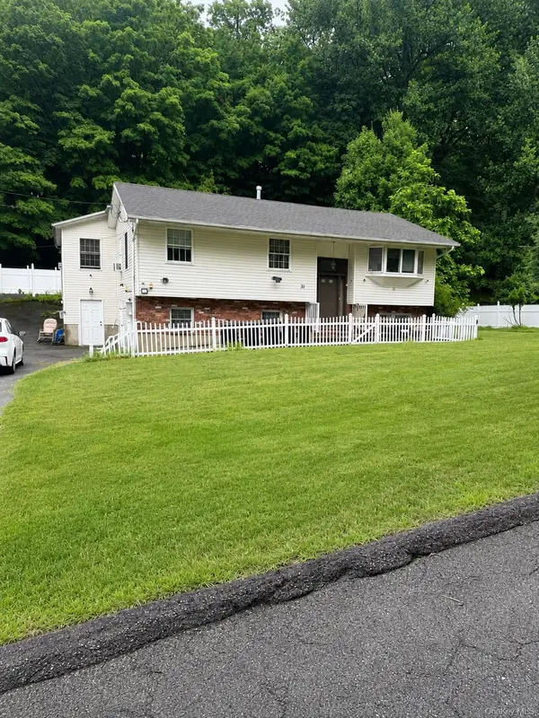 31 Regina RD, Monsey, NY 10952