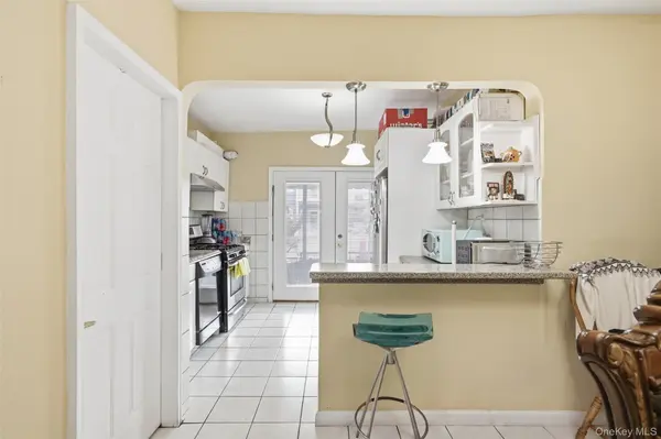 140 E Pine ST, Long Beach, NY 11561