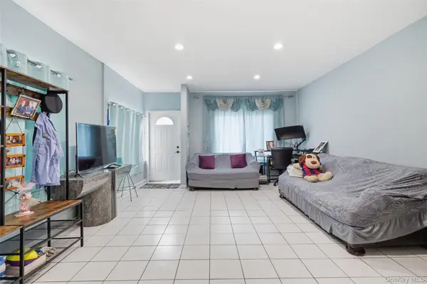 140 E Pine ST, Long Beach, NY 11561