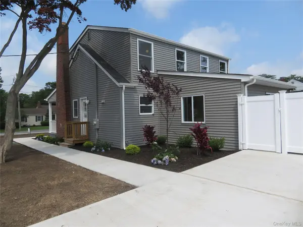 271 Washington AVE, Patchogue, NY 11772