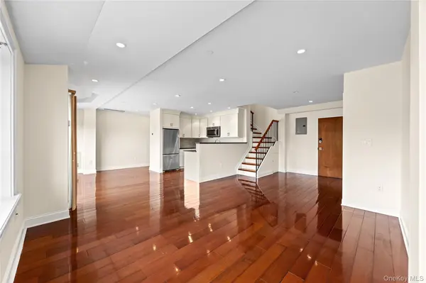 185 Battery AVE #2A, Brooklyn, NY 11209