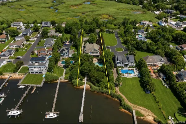 608 Shore DR, Oakdale, NY 11769