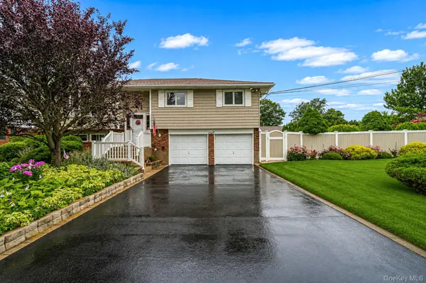 480 Fenimore AVE, North Babylon, NY 11703