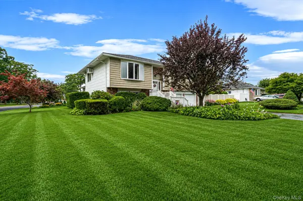 480 Fenimore AVE, North Babylon, NY 11703