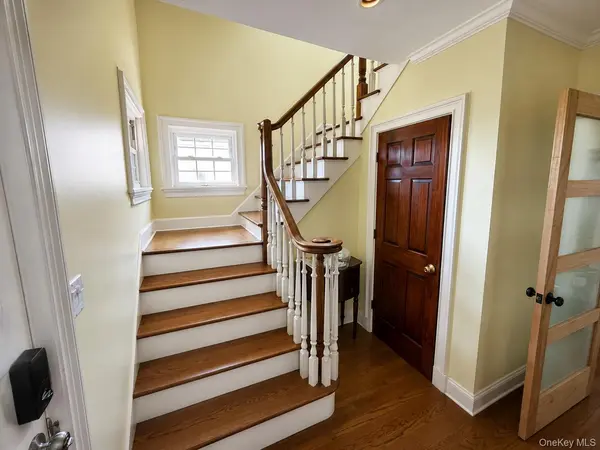 5 Colden AVE, White Plains, NY 10606