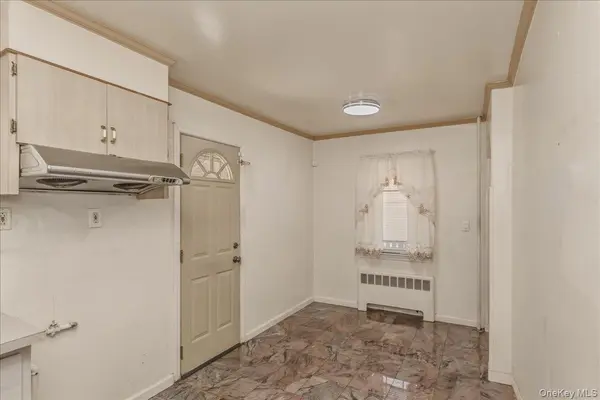 82-56 248th ST, Bellerose, NY 11426