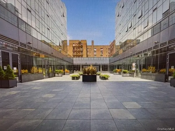 14449 Northern BLVD #718, Flushing, NY 11354