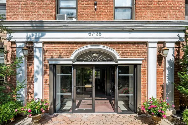 67-35 Yellowstone BLVD #6A, Forest Hills, NY 11375
