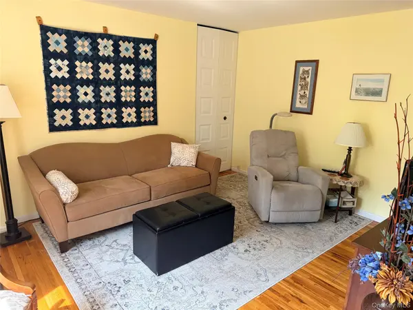 42 Manor DR #42, Cornwall, NY 12518