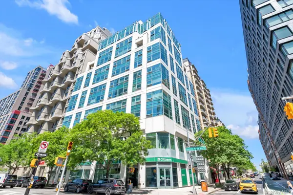 2415 Queens PLZ #6B, Long Island City, NY 11101