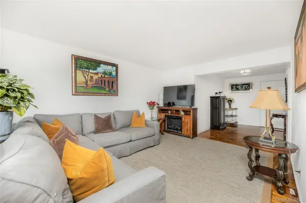 2835 Webb #7E, Bronx, NY 10468