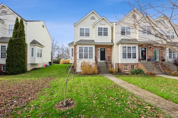 52 Schenck AVE, Beacon, NY 12508