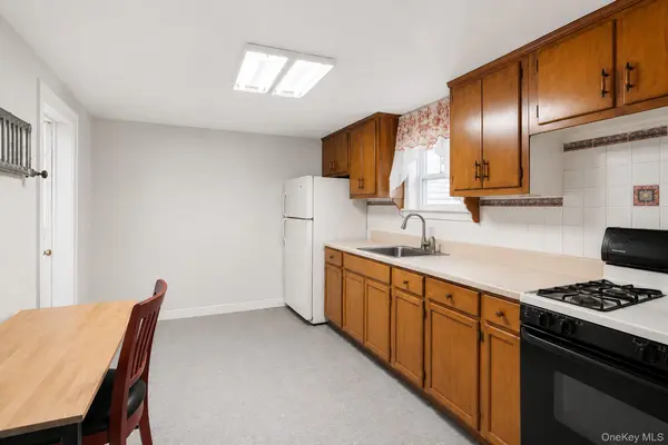 128-17 115th AVE, South Ozone Park, NY 11420
