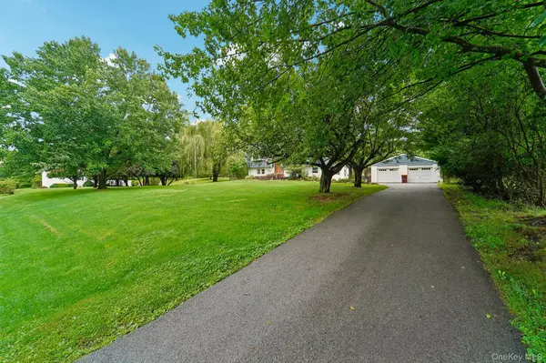 11 High Hill AVE, Warwick, NY 10990