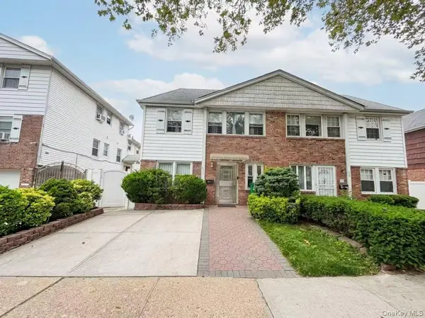 5715 224th ST, Oakland Gardens, NY 11364