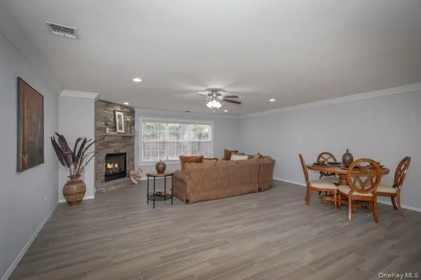 300 Village Green DR #33, Port Jefferson Station, NY 11776