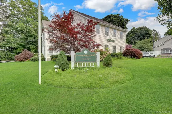 907 Main ST, Port Jefferson, NY 11777