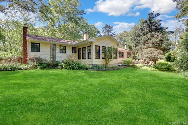 201 Miller Place RD, Miller Place, NY 11764