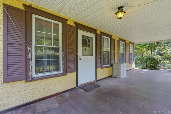 1746 Horton RD, Mohegan Lake, NY 10547