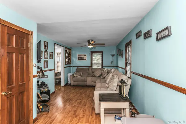 130 E Fairview AVE, Valley Stream, NY 11580