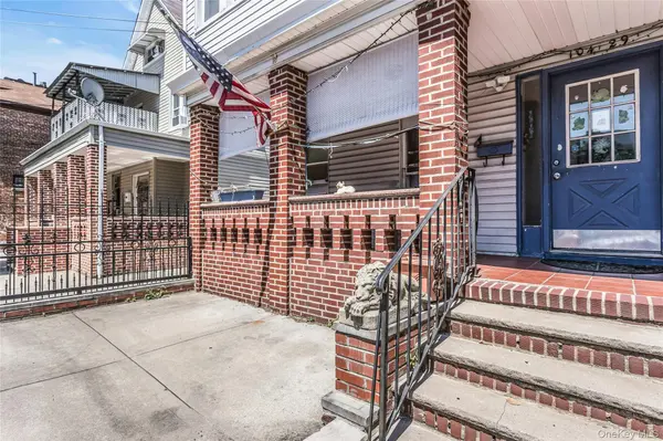 104-29 37th DR, Corona, NY 11368