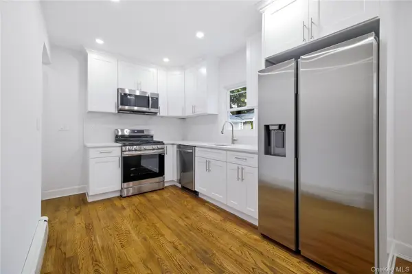 171 S Brookside AVE, Freeport, NY 11520