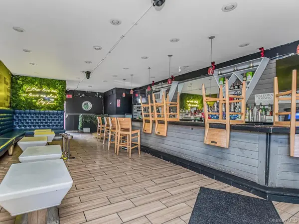 130 E 1st ST, Mount Vernon, NY 10550