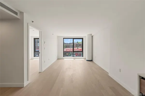 144-49 northern blvd #213, Flushing, NY 11354