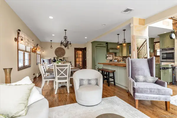1789 Stuyvesant AVE, Merrick, NY 11566