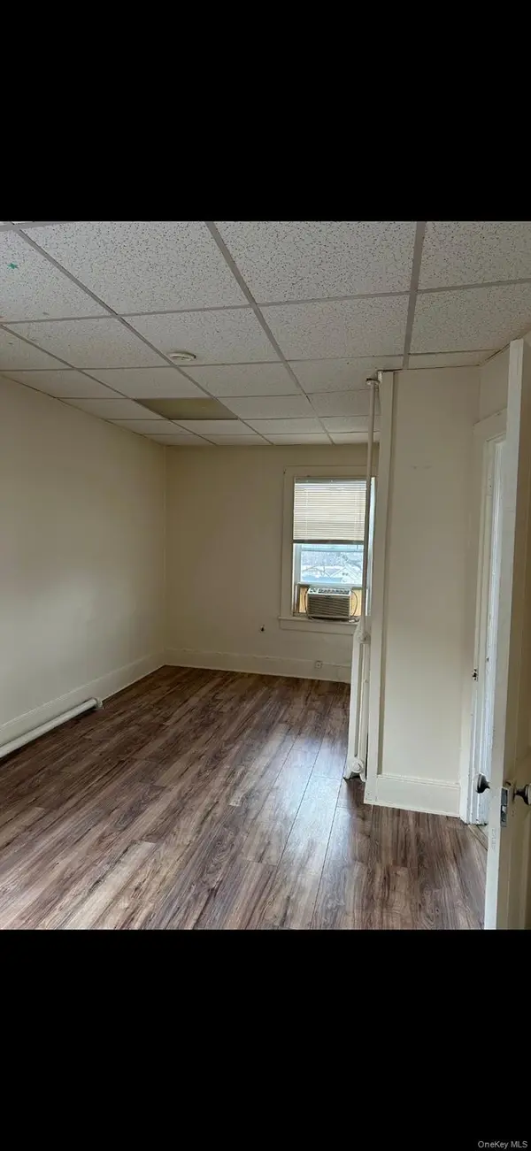 Address not disclosed, Walden, NY 12586