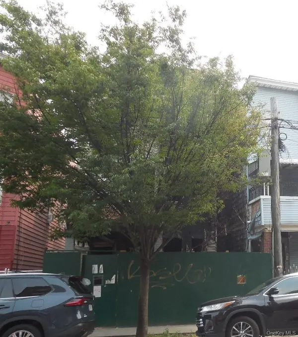 2166 Crotona AVE, Bronx, NY 10457