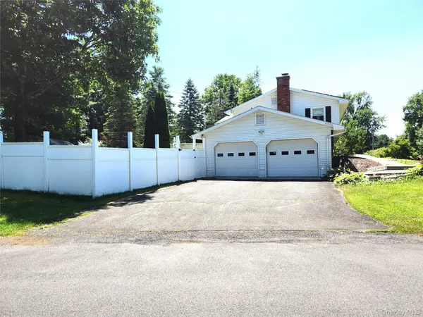 6006 Marion BLVD, Kinderhook, NY 12184