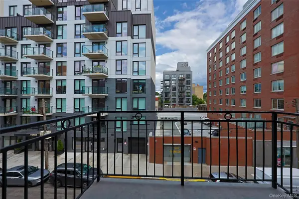 43-30 52nd ST #3B, Woodside, NY 11377