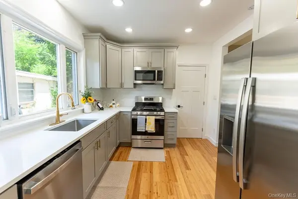 1217 Jackson ST, Peekskill, NY 10566