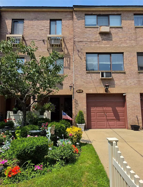 82-15 155th AVE #9B, Howard Beach, NY 11414