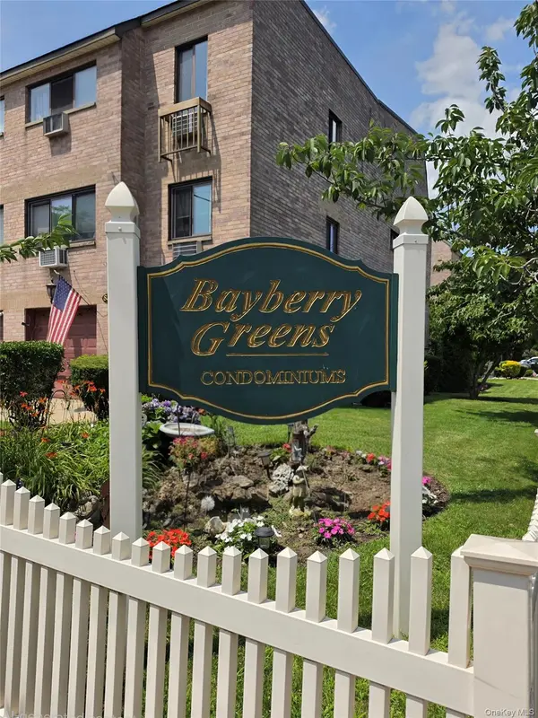 82-15 155th AVE #9B, Howard Beach, NY 11414