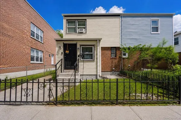 136-10 222nd ST, Laurelton, NY 11413