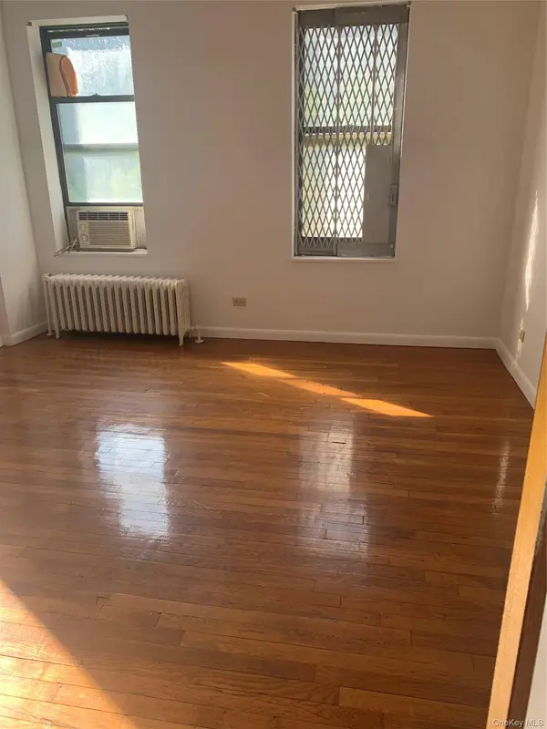 3975 56th ST #4A, Woodside, NY 11377