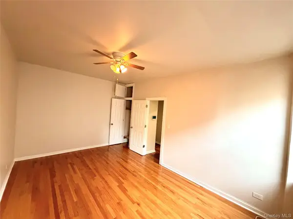 70-35 Broadway #C19, Jackson Heights, NY 11372