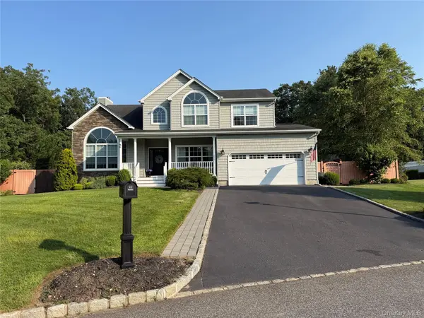 2 Jane ST, Miller Place, NY 11764
