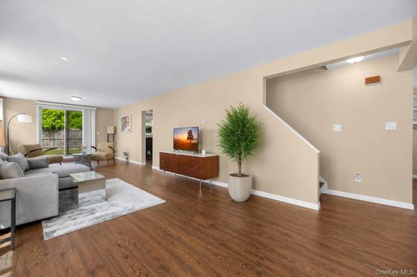 394 Warwick RD, East Meadow, NY 11554