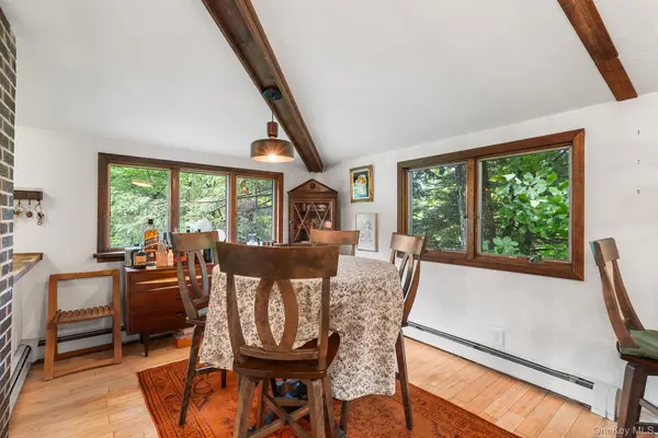 35 Birch TRL, Carmel, NY 10512