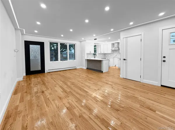 14320 182nd PL, Springfield Gardens, NY 11413