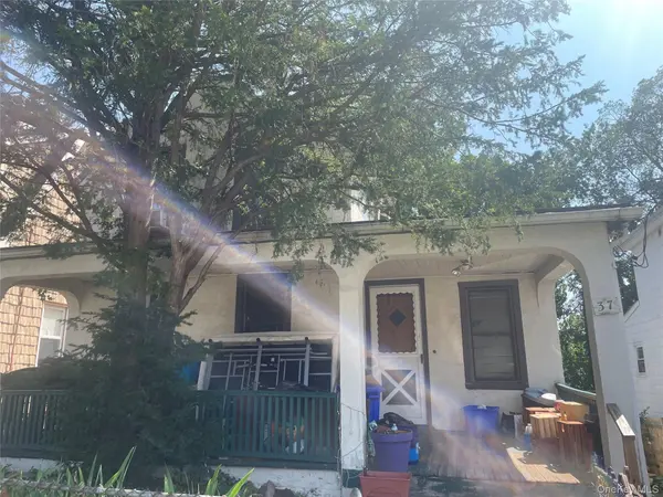 37 S 14th AVE, Mount Vernon, NY 10550