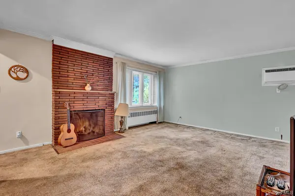 505 Leonard BLVD, New Hyde Park, NY 11040