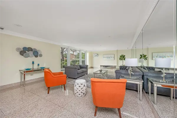 87-10 149th AVE #5N, Howard Beach, NY 11414