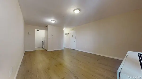 87-30 62nd AVE #7D, Rego Park, NY 11374